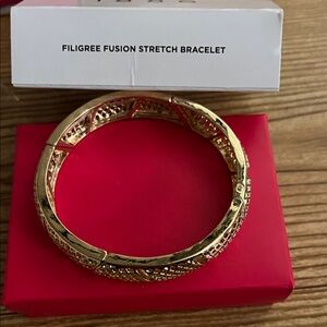 Filigree Fusion Gold Stretch Bracelet